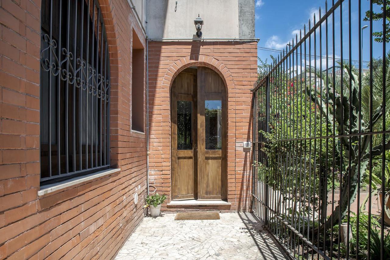 Euphorbia Apartments By Wonderful Italy カターニア エクステリア 写真